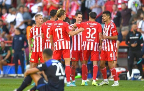 10/17 菜鸟互啄谁主沉浮？德甲 柏林联合vs门兴