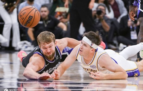 东契奇不记仇！ 面对“羞辱”用GOAT来评价里夫斯