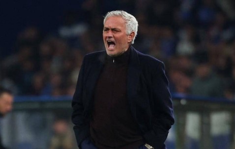 穆里尼奥带病坚守战场，本菲卡盼再现奇迹，皇马全力以赴戒备森严