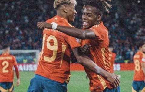 9000万欧！西甲第一长约诞生：22岁巨星涨薪续10年，巴萨愿望落空