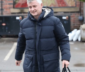 索帅OR卡里克！曝曼联即将官宣临时教练 让其带队踢曼城