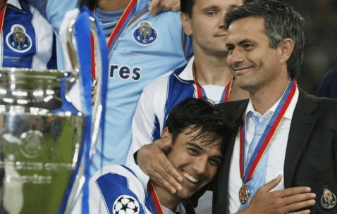 穆帅坐山观虎斗，收渔翁之利；葡超前2两败俱伤，本菲卡追分成功