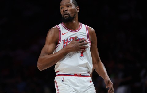 杜兰特空砍32+6+8 阿德巴约24+11热火胜火箭