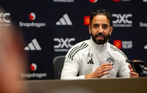 阿莫林：冬窗引援情况还未进行讨论，没有球员要求主动离队