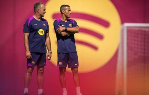 重回巴萨！官方：蒂亚戈加入巴萨一线队教练组，担任弗里克助教